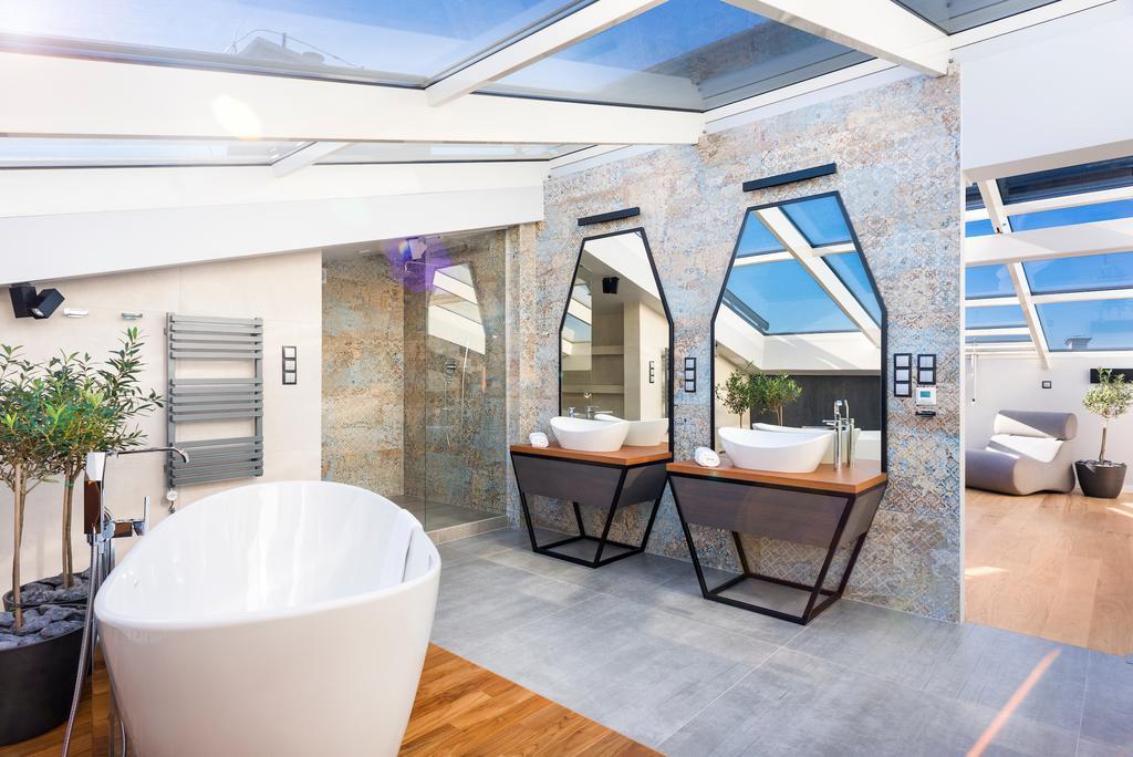 Privilege Suites 4*
