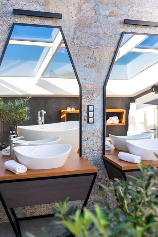 Hotel apartamentowy Privilege Suites